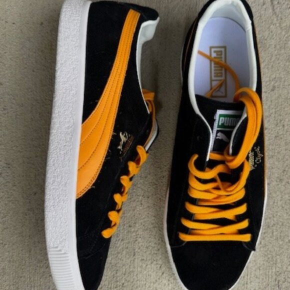 Athletic_Shoes